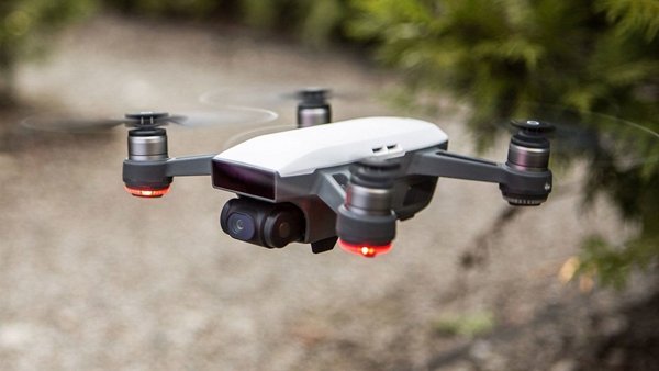 ������ ��������� ������ DJI Spark: ��� ������� �� ������� Spark-2, ������� ������ ��� ���� �����