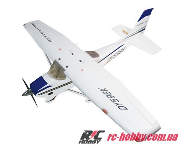 samolet-skaj-dynam-cessna-182-1