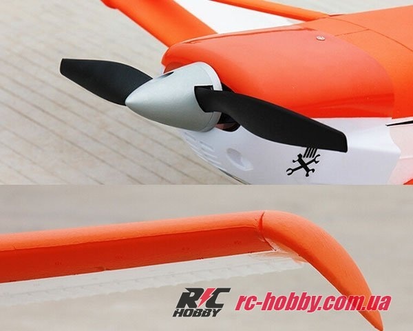 samolet-dynam-cessna-188-orange-8