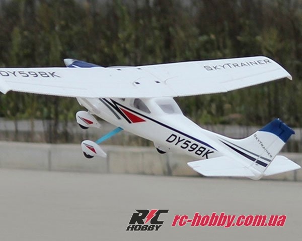 samolet-skaj-dynam-cessna-182-8