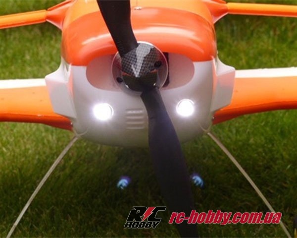 samolet-dynam-cessna-188-orange-11