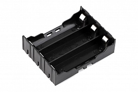 ³��� ���������� (�� 3 �������� 18650)