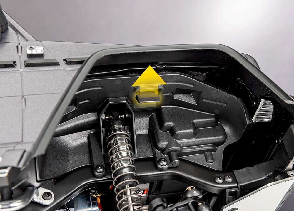 88296-4-trx-6-g63-clipless-body