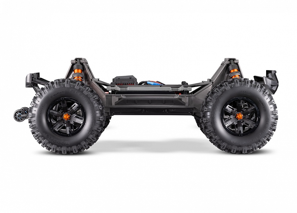 77096-4-x-maxx-belted-chassis-side_1