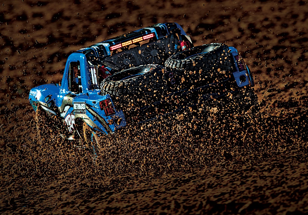 UNLIMITED-DESERT-RACER-TRAXXAS-UDR-85086-4-RGD1 (12)