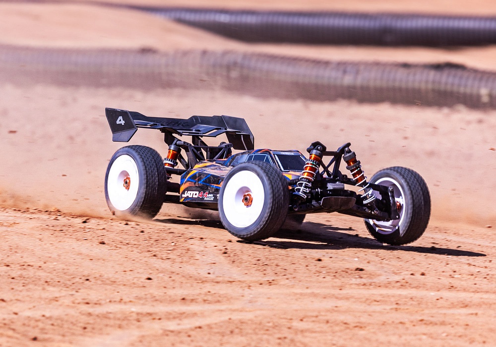 90386-4-jato-4x4-vxl-4s-action-orange-shaws-5530