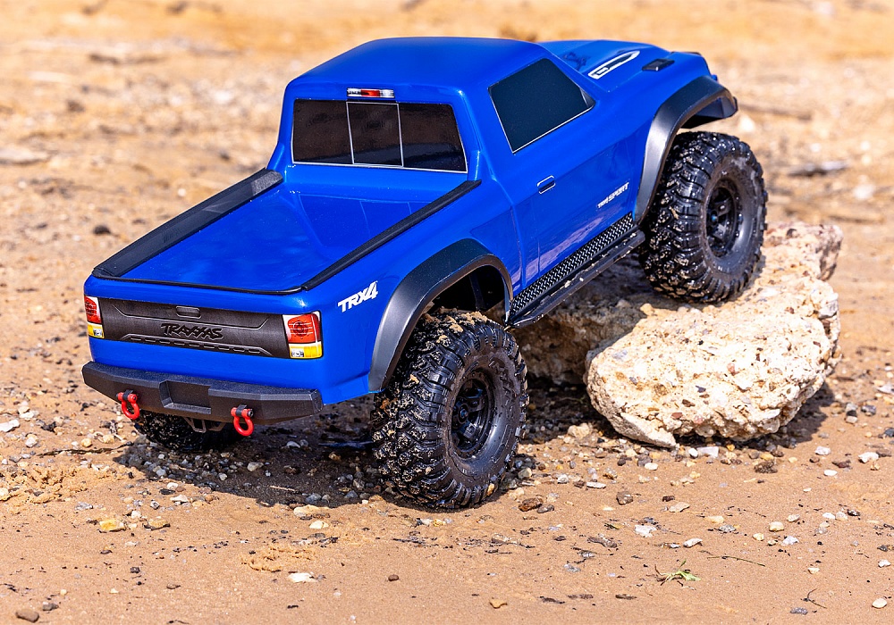 82224-4-TRX4-Sport-Clipless-Action-BLUE-Rear-4870