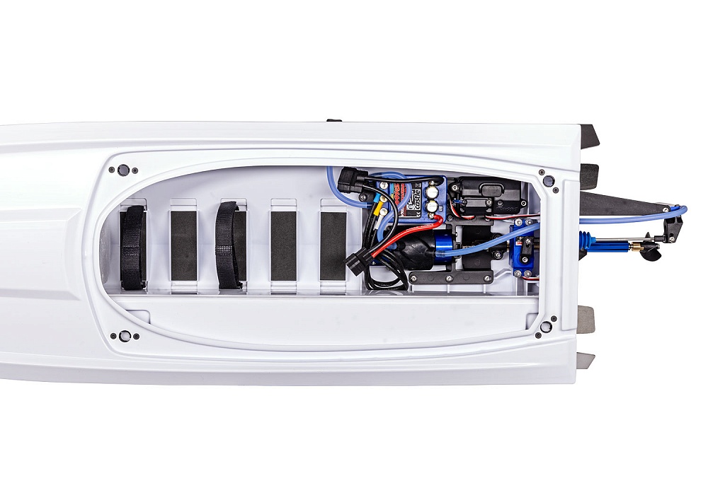 103076-4-Spartan-WHITE-Cockpit-Close