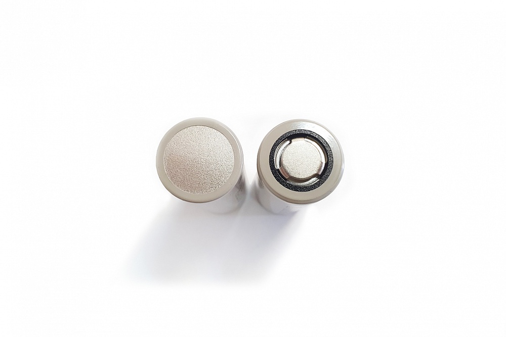 MOL-INR21700-P42A_02-original