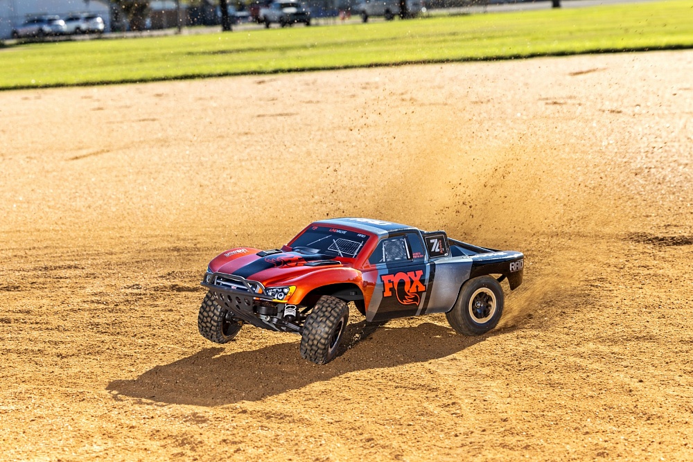 SLASH-VXL-2WD-TRAXXAS-58376-74-FOX (25)