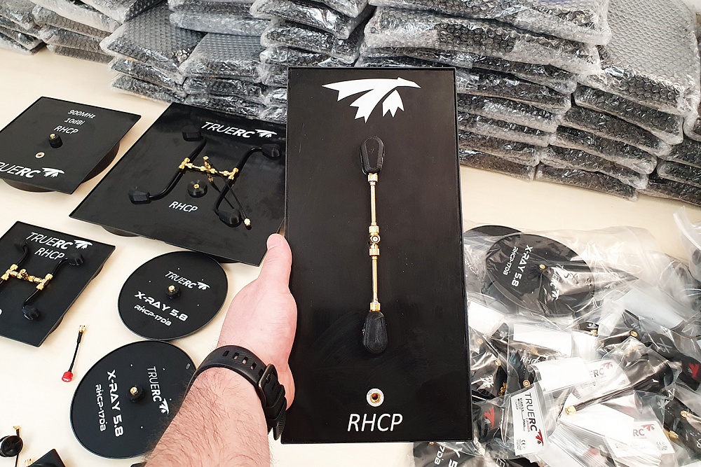 TRC0608597253696_04-original