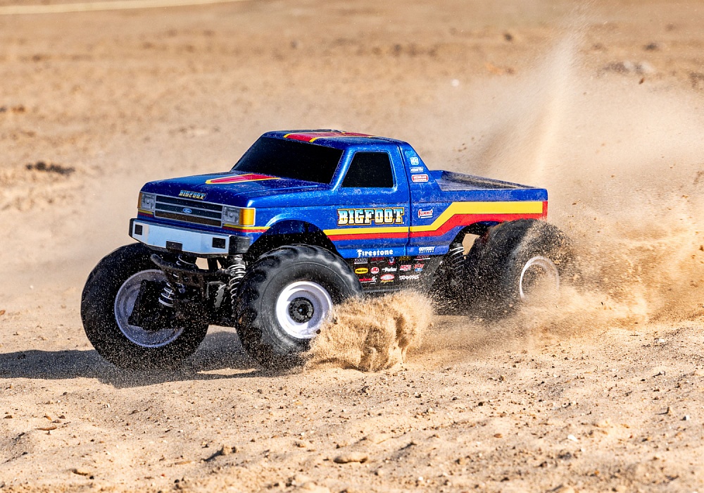 BIGFOOT-4X4-BL-2S-TRAXXAS-67134-4 (18)