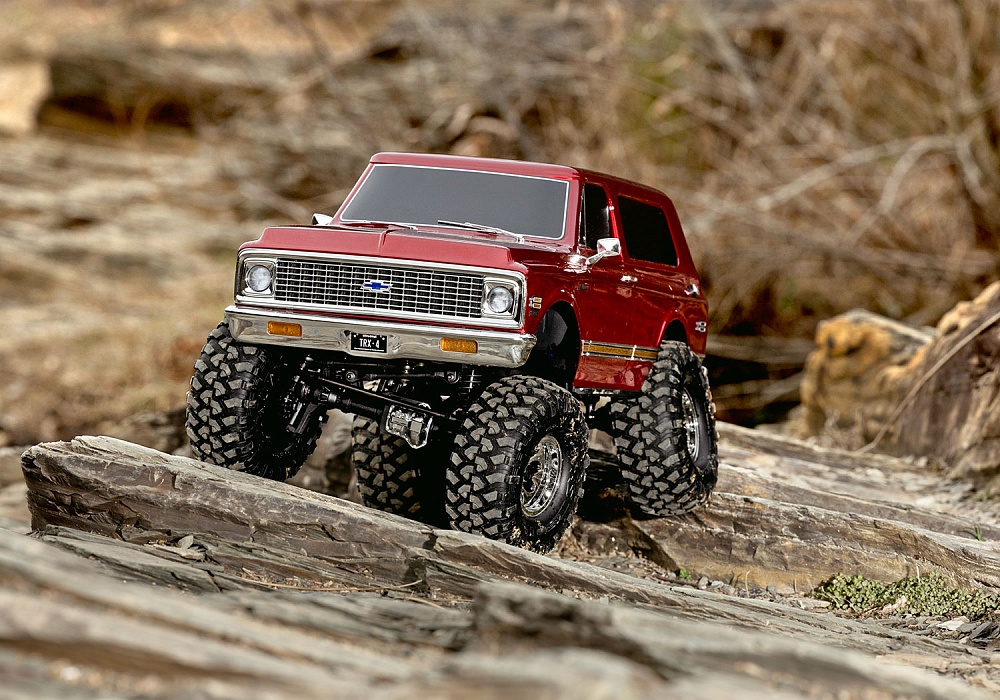 92086-4-TRX4-72-Blazer-High-Trail-Action-Red-2168