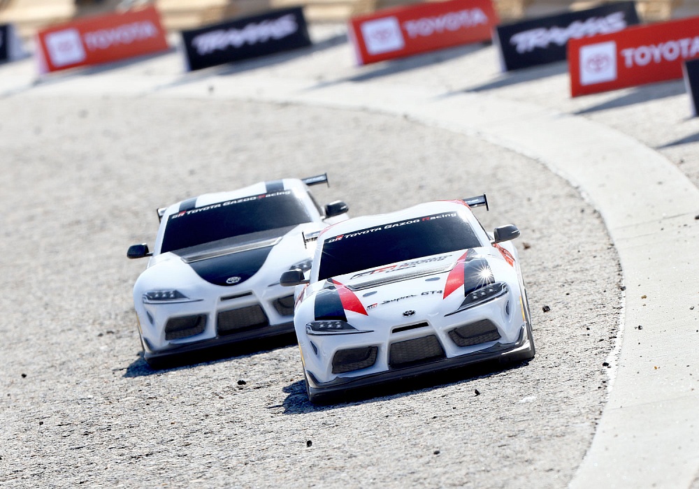 4-TEC-TOYOTA-GR-SUPRA-GT4-BL-2S-TRAXXAS-93164-4 (26)