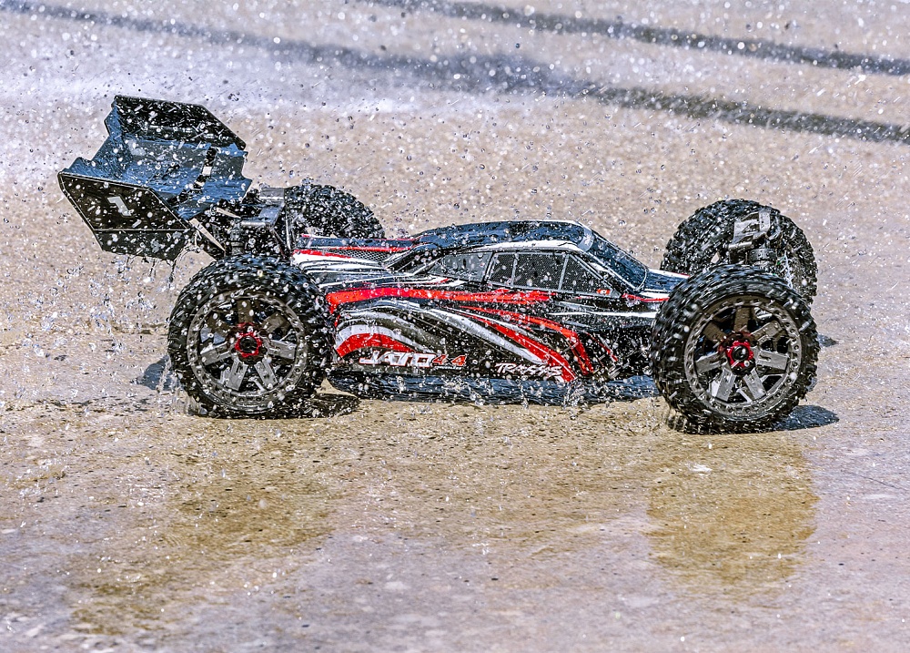 90154-4-jato4x4-action-red-splash-7825