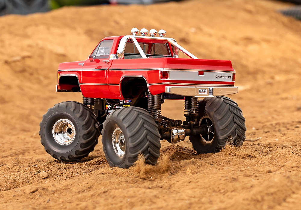 98064-1-trx-4mt-k10-monster-truck-action-red-0051