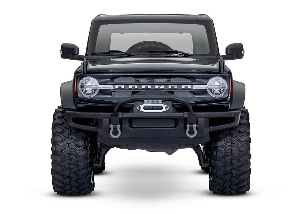 92076-4-2021-bronco-front-black