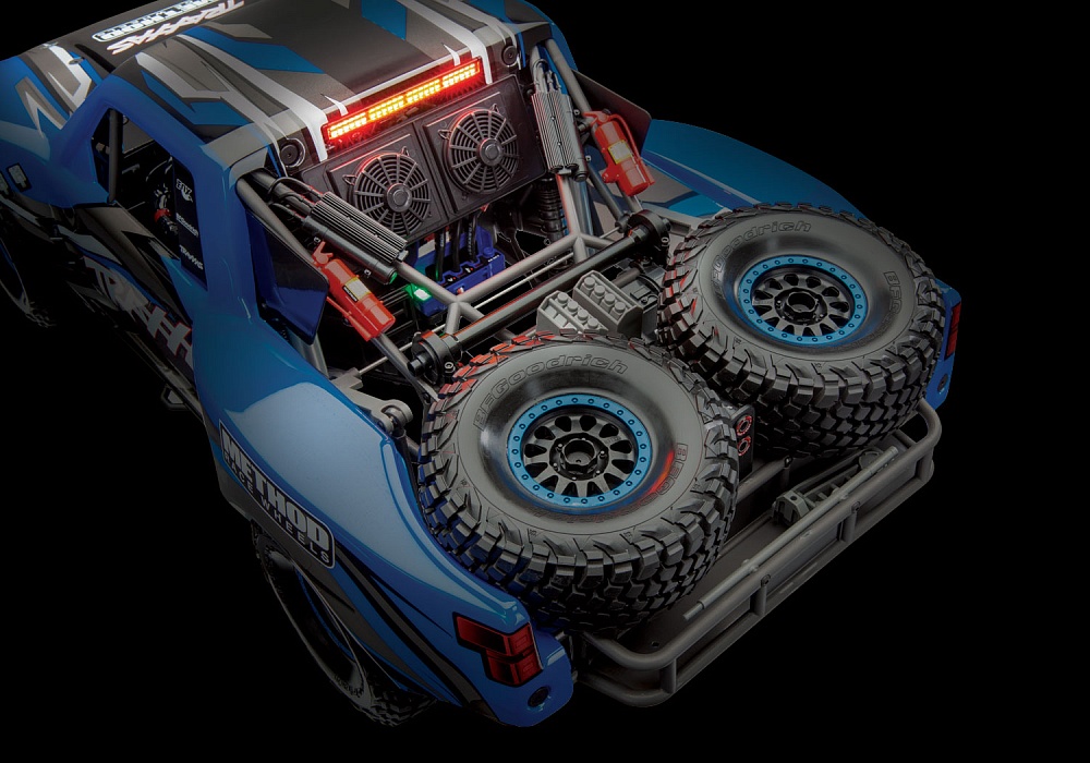 UNLIMITED-DESERT-RACER-TRAXXAS-UDR-85086-4-RGD1 (26)