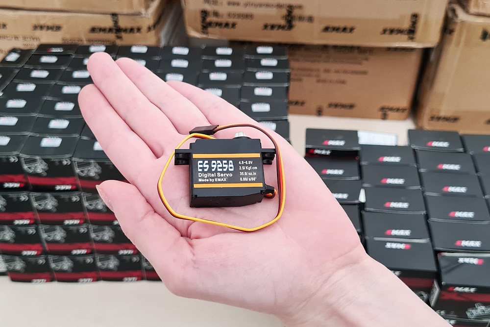 EMX-0102005004_06-original