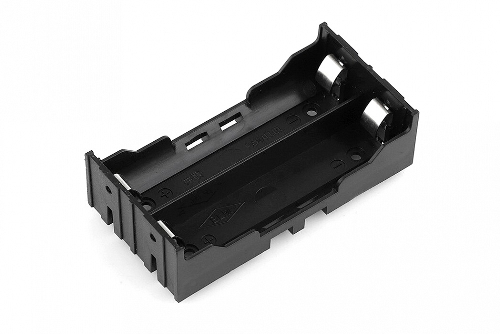 ³��� ���������� (�� 2 �������� 18650)