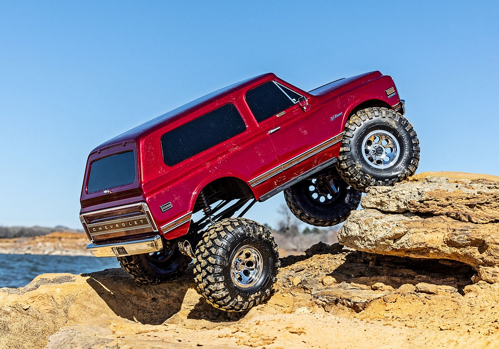 92086-4-trx4-72-blazer-high-trail-action-red-1338