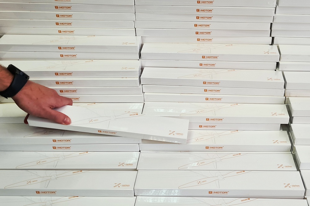 TM-T1206-CCW-B_02-original