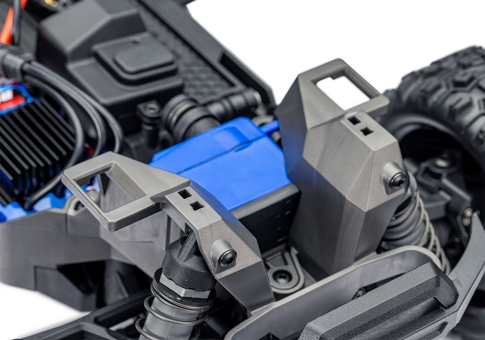 107154-1-mini-maxx-chassis-clipless-mounts