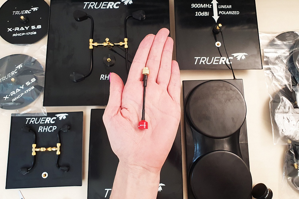 TRC0608597251913_02-original