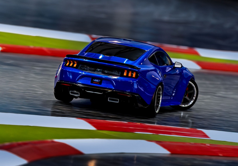 105237-4-4-tec-drift-mustang-action-blue-indoor