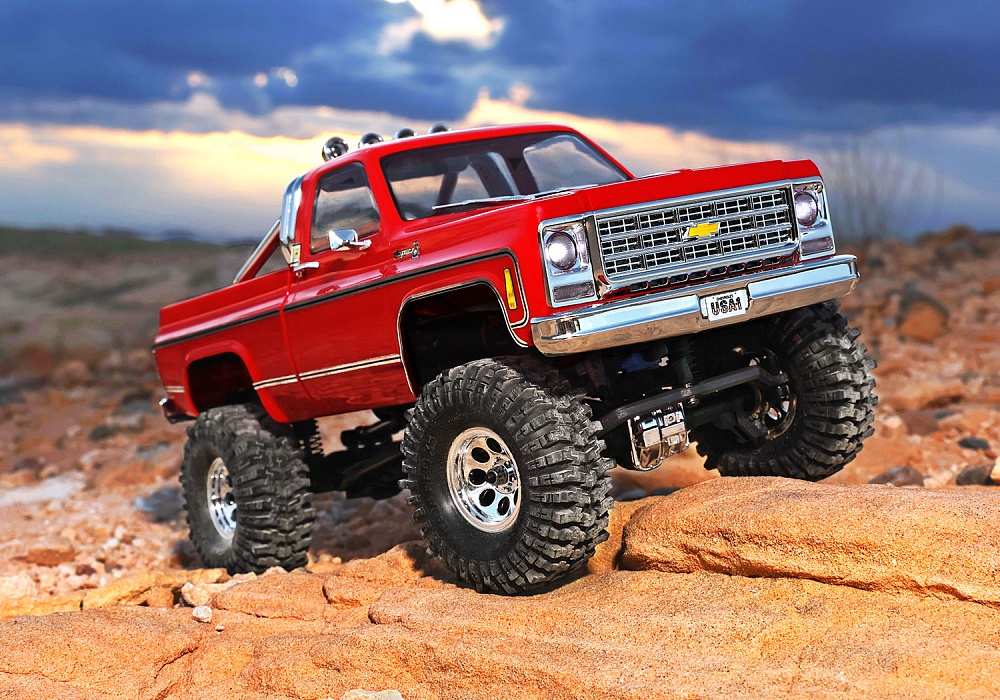 97064-1-TRX-4M-K10-Red-Action-8752