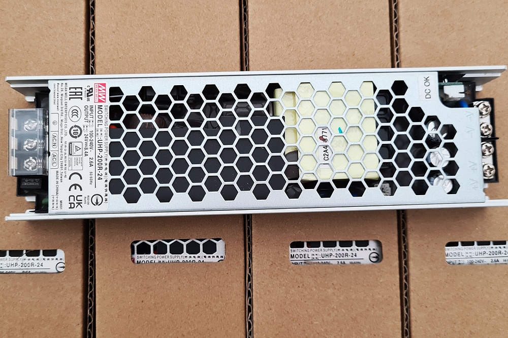 MW-UHP-200R-24_02-original